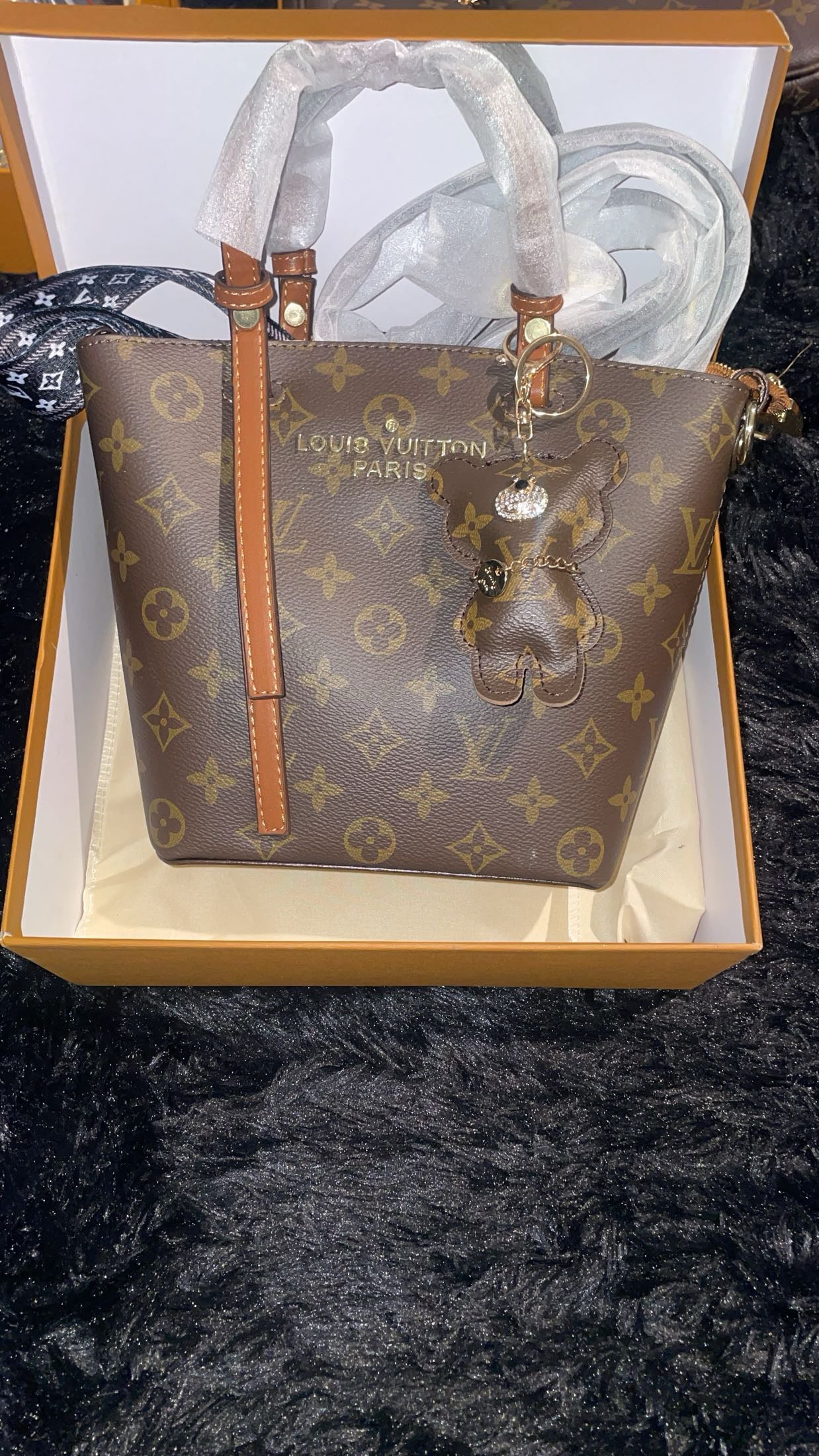 LV Teddy