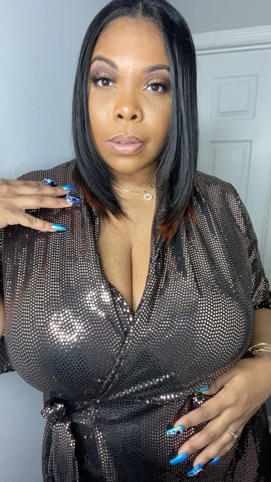 “How to Feel Good in What You Wear, No Matter Your Size”